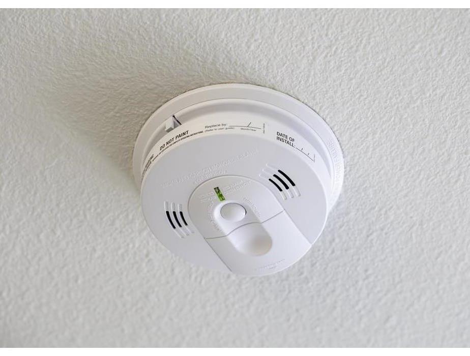 Smoke detectors easily malfunction, make sure to read the pamphlet the smoke alarm comes with.